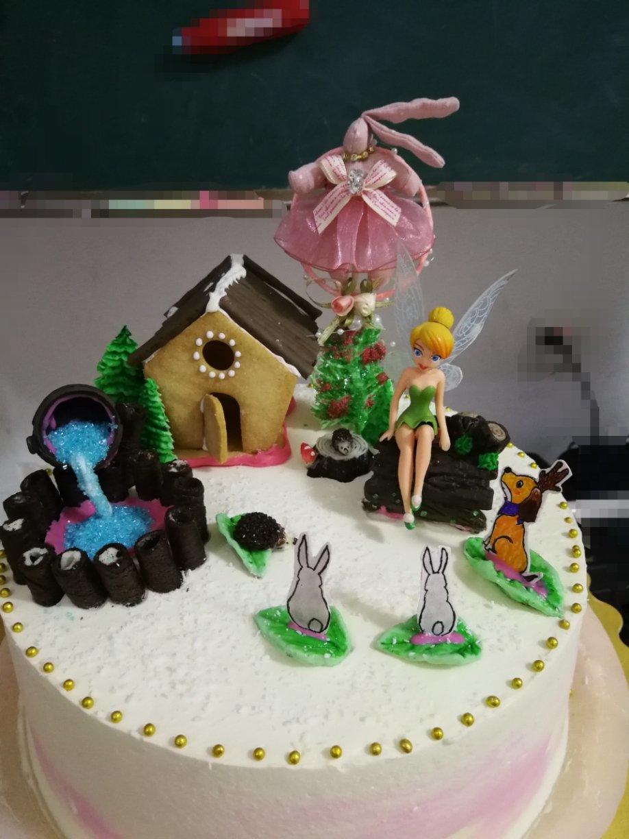 白雪公主生日蛋糕