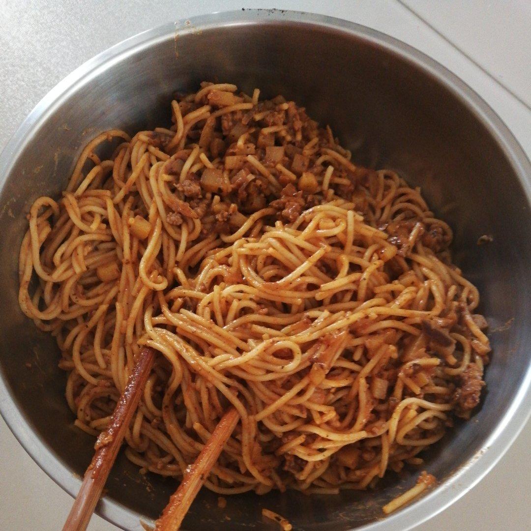 （完胜必胜客的）番茄肉酱意大利面～