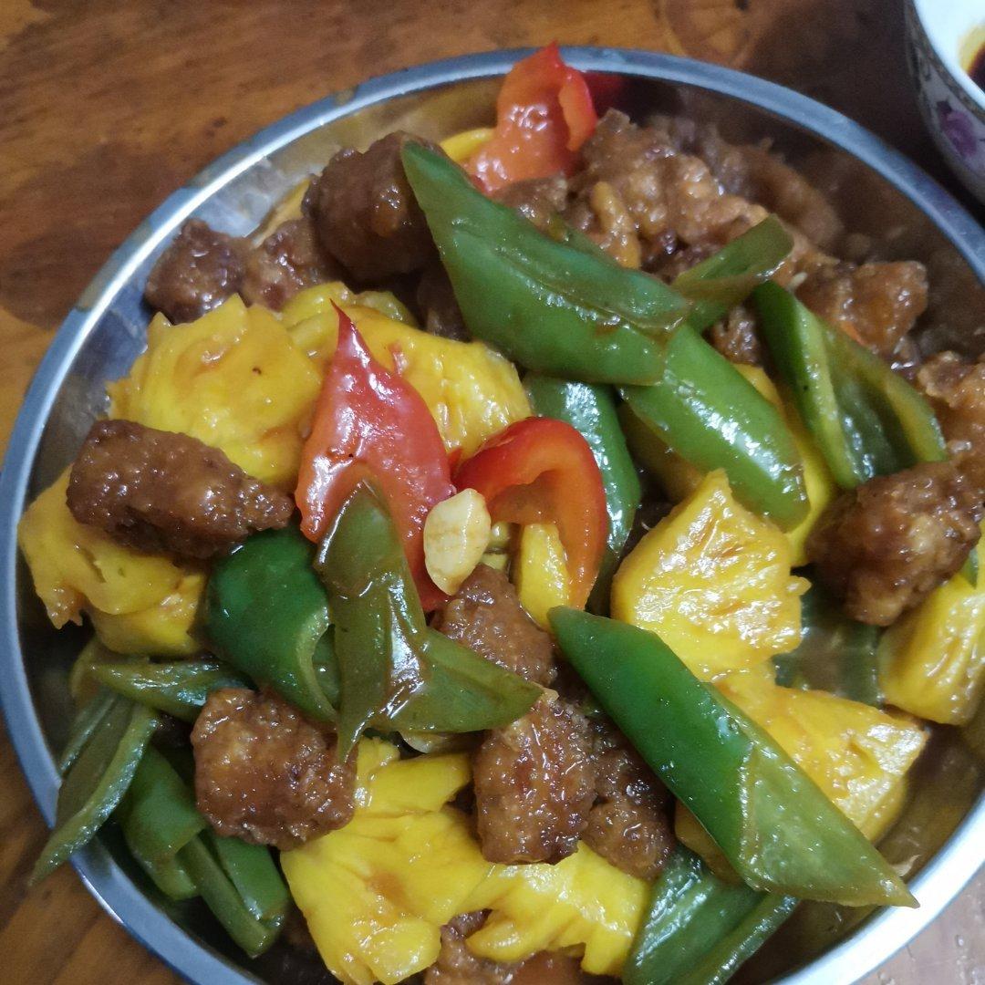 🍍酸甜菠萝咕噜肉