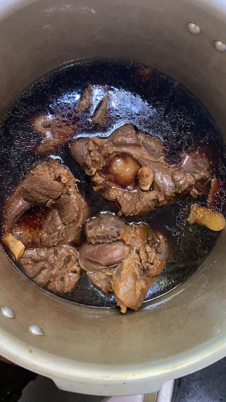 小柠檬烹饪做的超级入味的卤牛肉