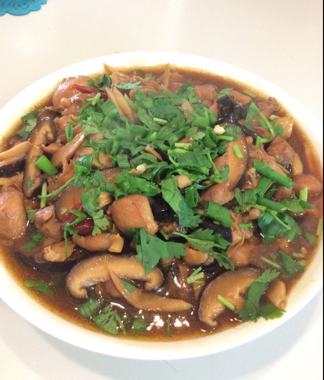 冬菇焖鸡