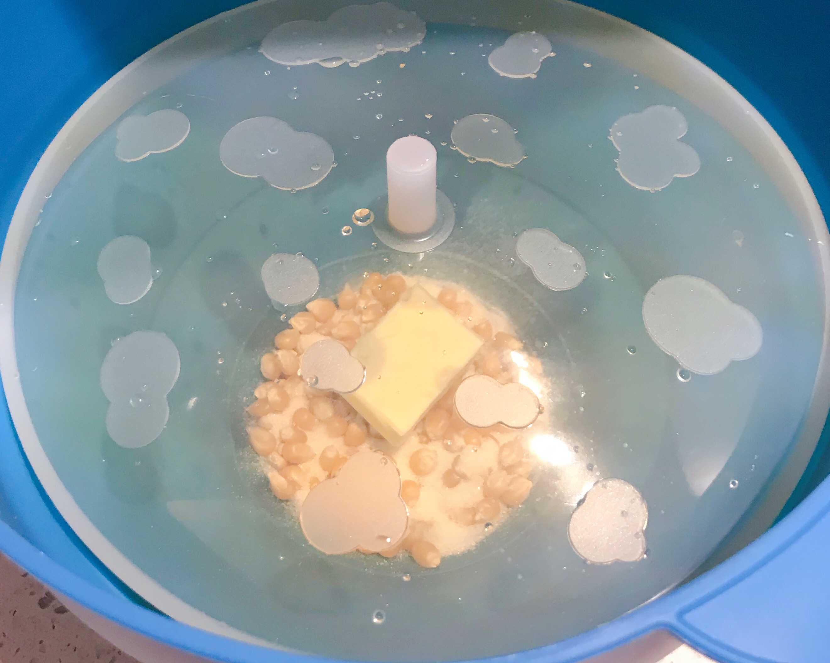 黄油焦糖微波炉爆米花的做法 步骤2