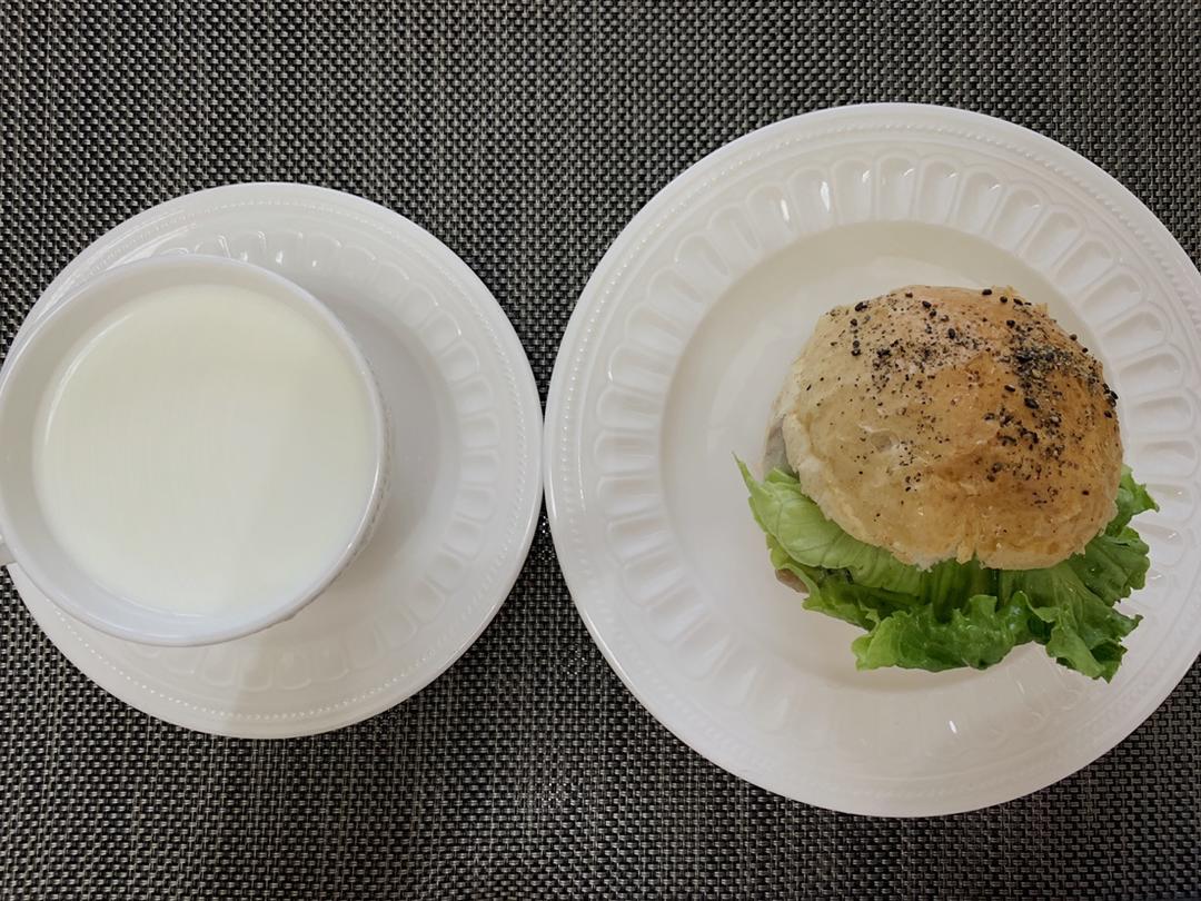 肉多汁的快手汉堡牛肉饼