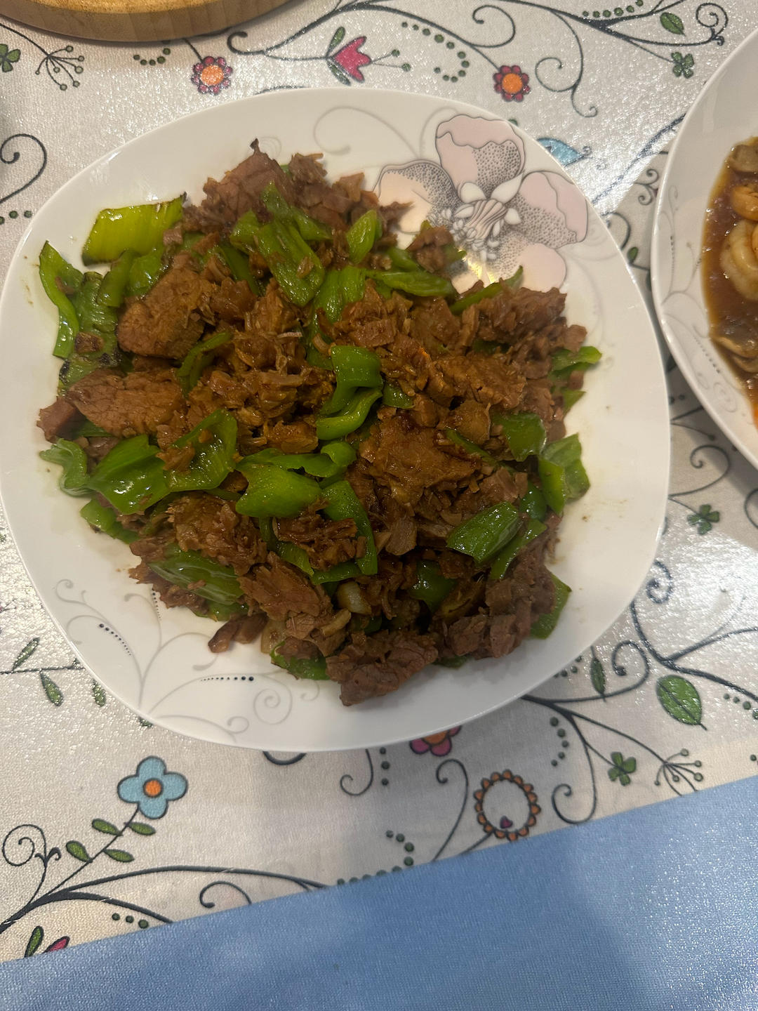 青椒炒卤牛肉｜快手又下饭