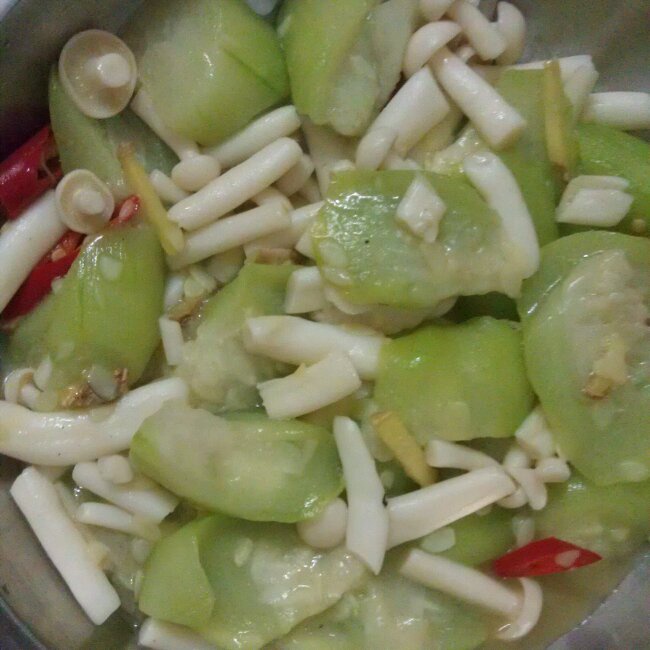 清炒丝瓜（川味家常做法）