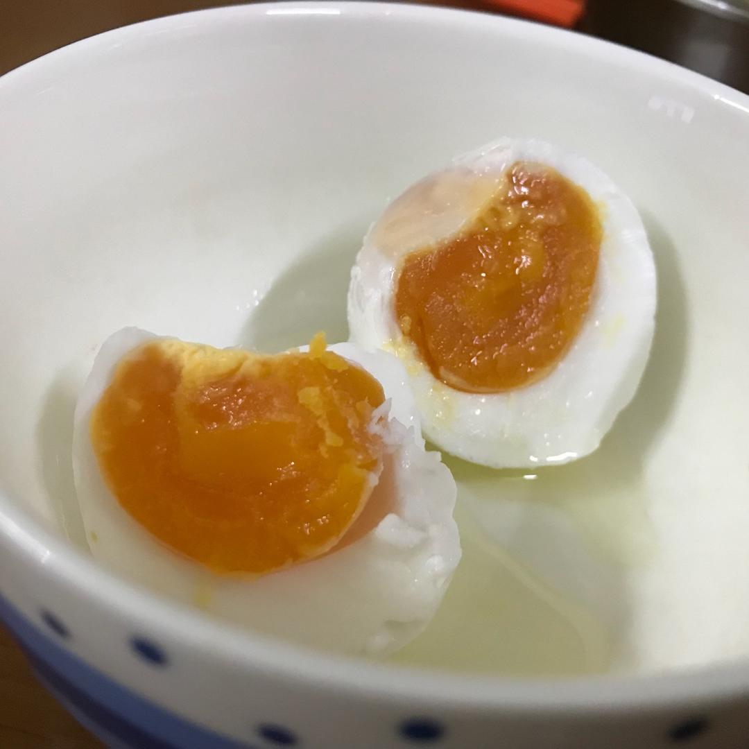 不咸不淡的咸鸭蛋