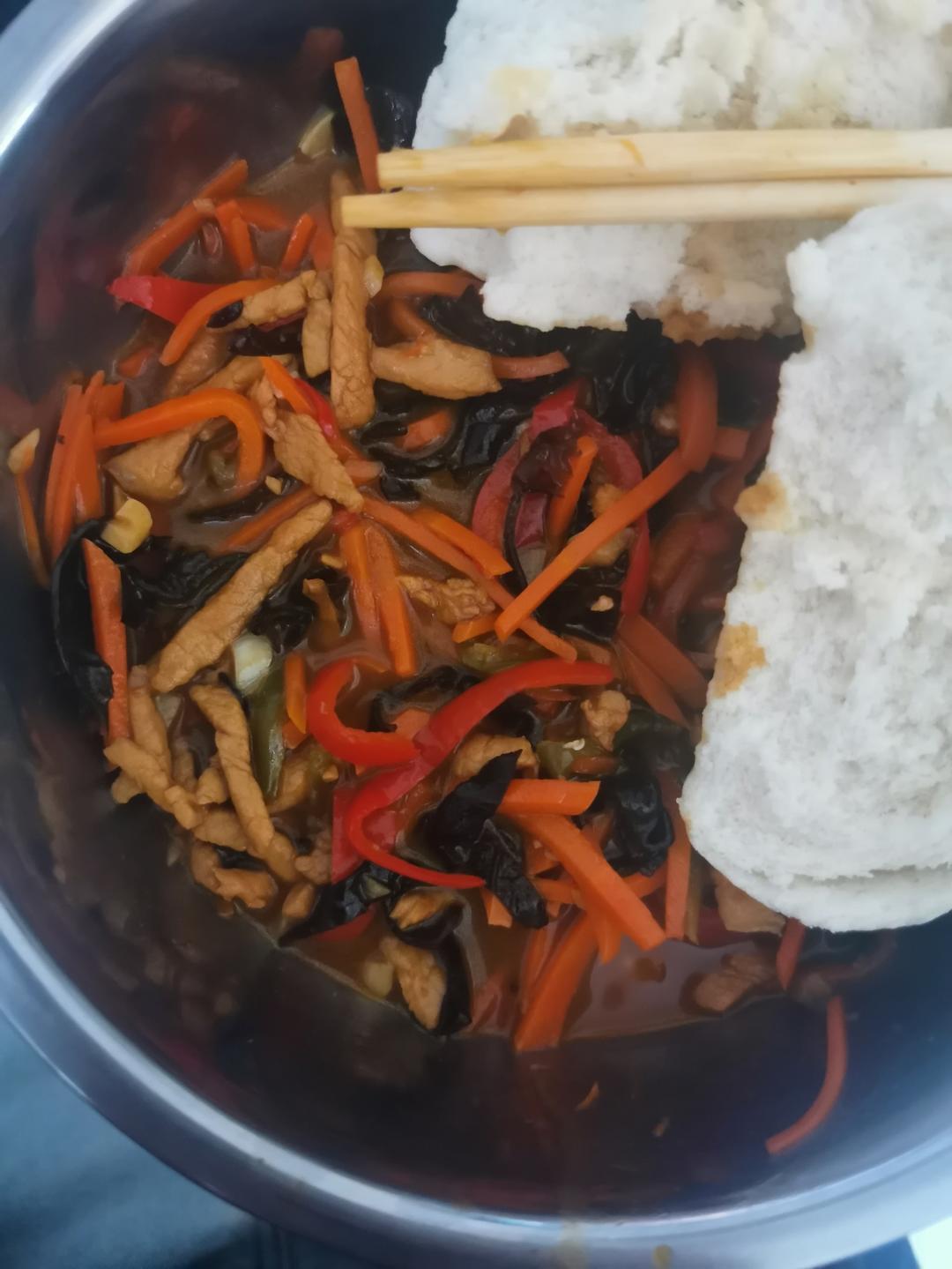 米饭杀手🍚改良版鱼香肉丝🍚不辣版