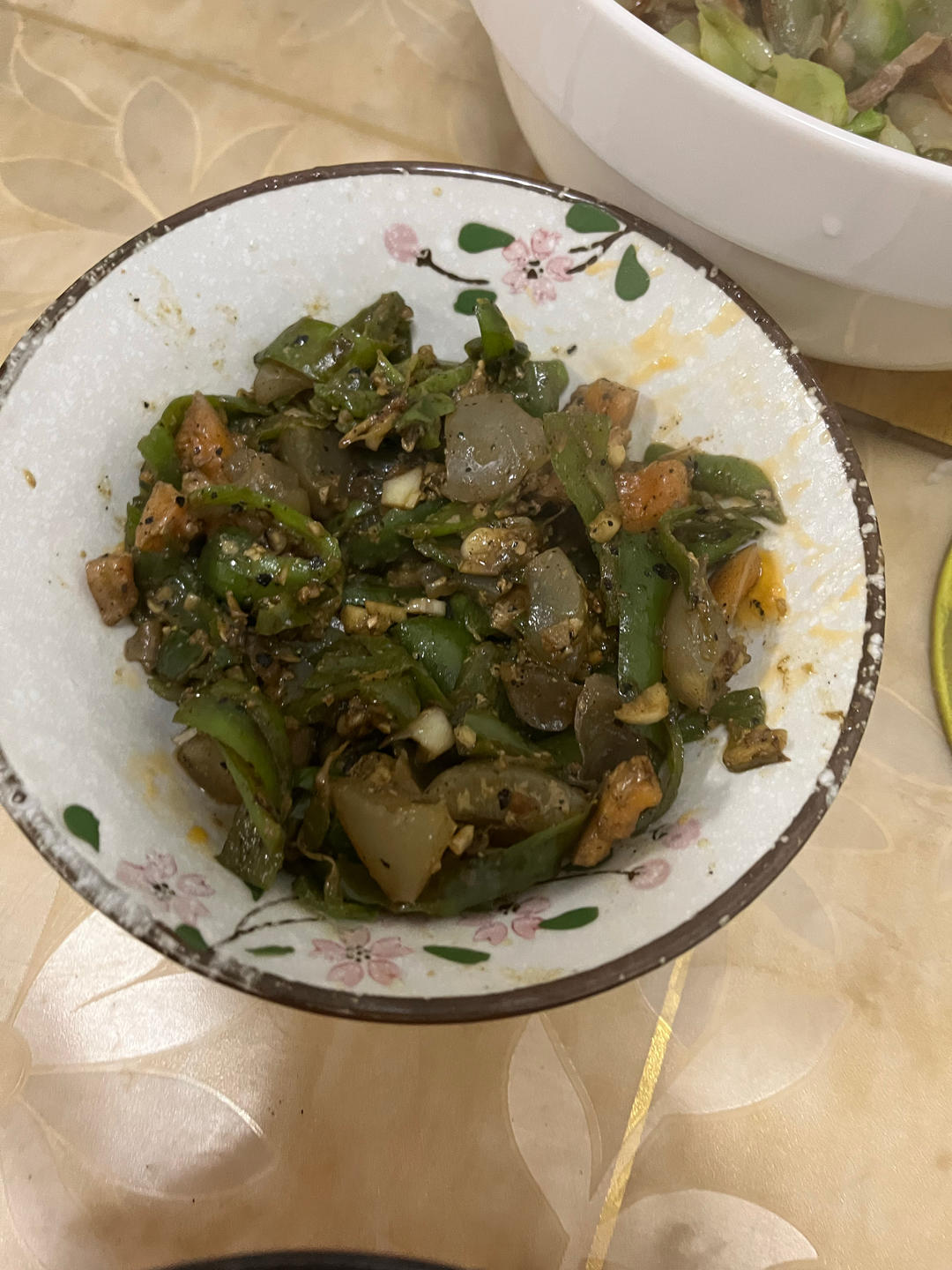 青椒皮蛋