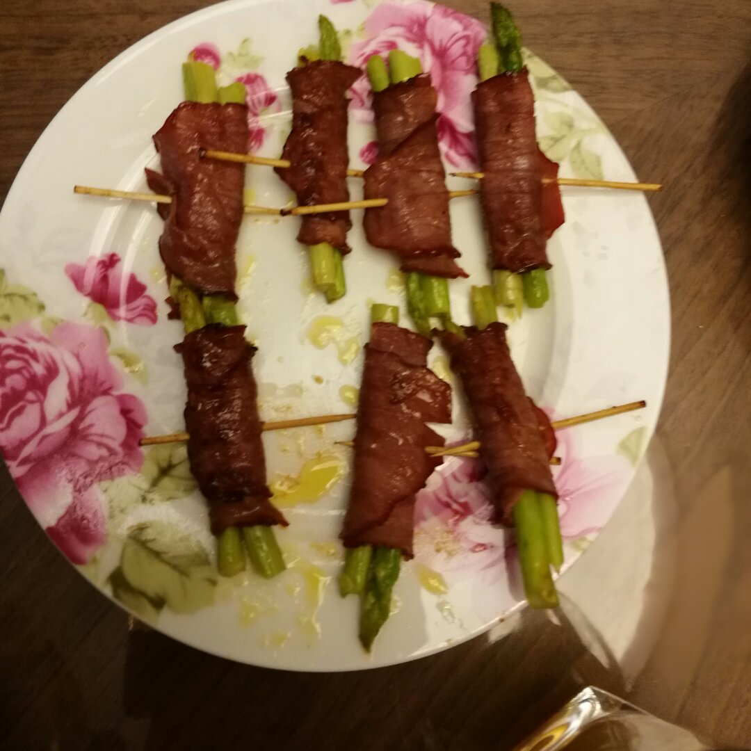 培根芦笋卷