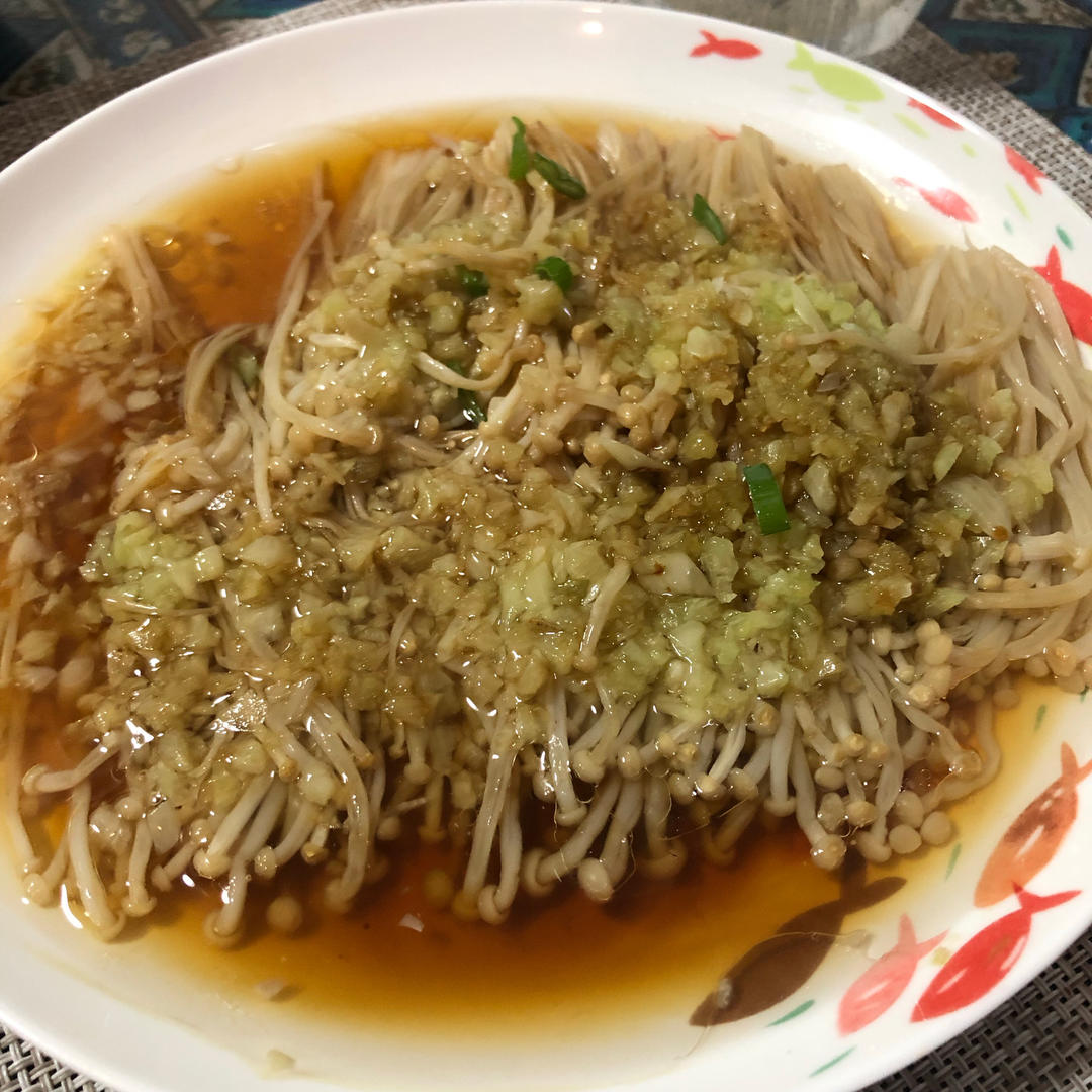 蒜蓉蒸金针菇