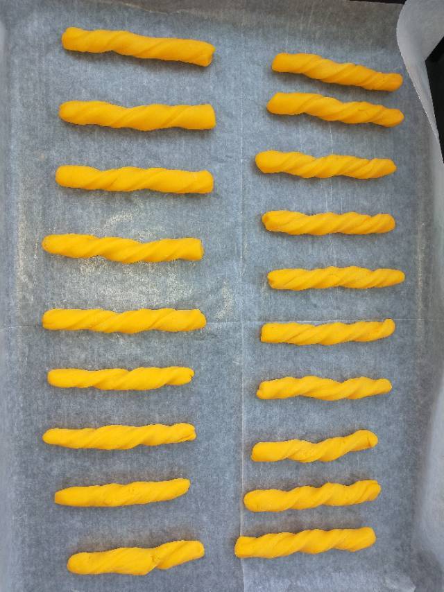 宝宝辅食：南瓜磨牙棒