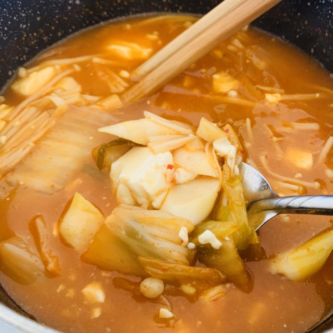 减脂期 泡菜豆腐汤