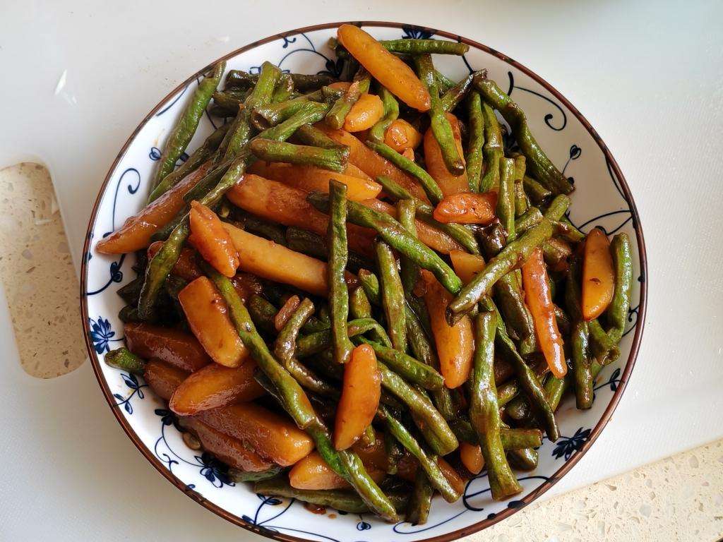 干煸豆角土豆