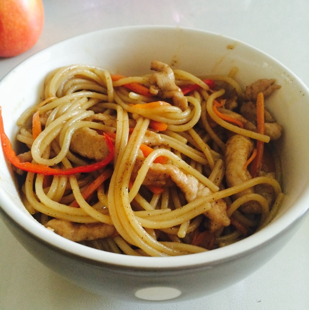 黑椒牛柳炒意面