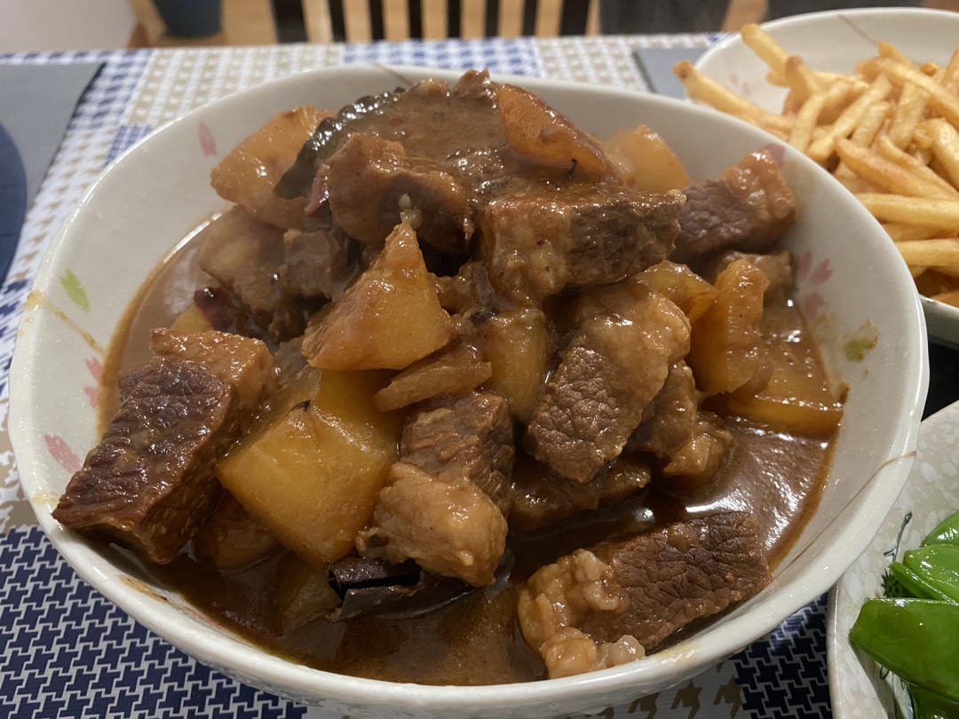 广式焖牛腩