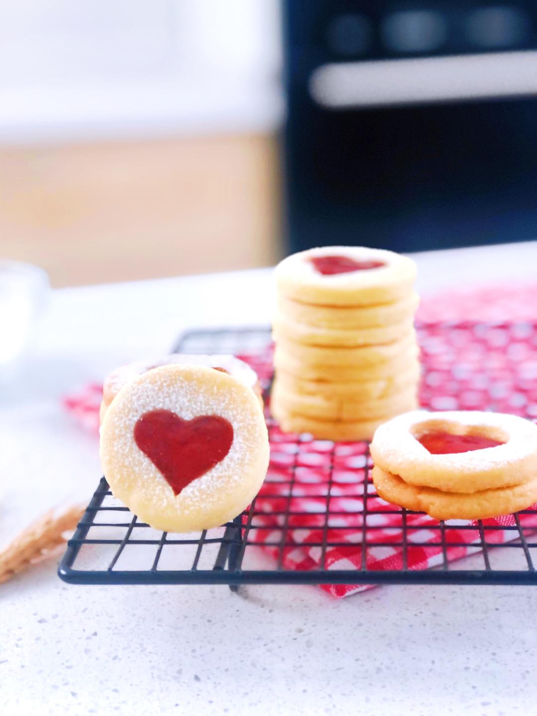 心形草莓夹心饼的做法