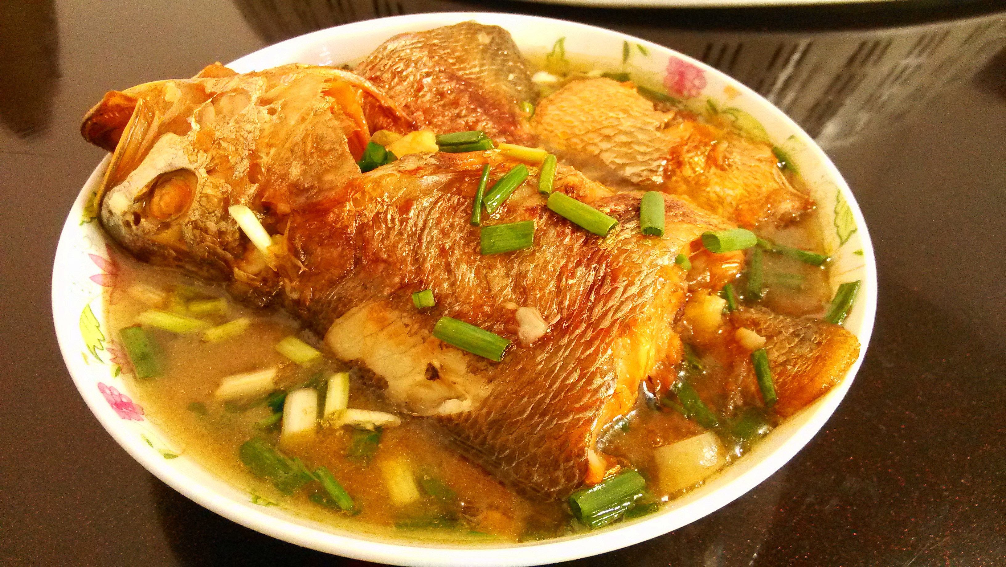 家常红烧鱼