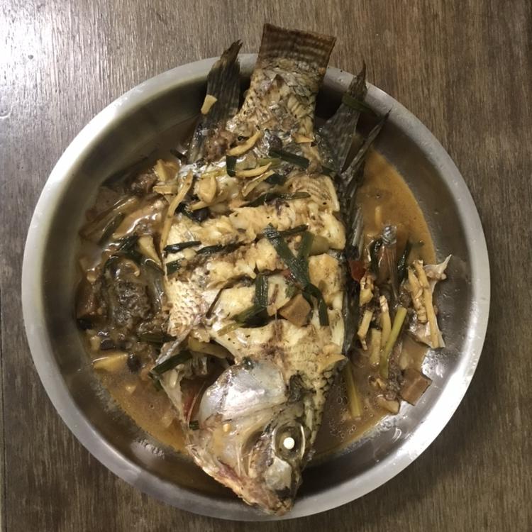家常红烧鱼