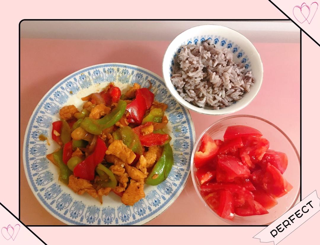 健身减肥最爱的鸡胸料理！——彩椒鸡丁