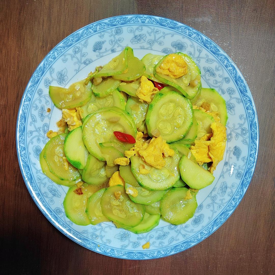 西葫芦炒蛋