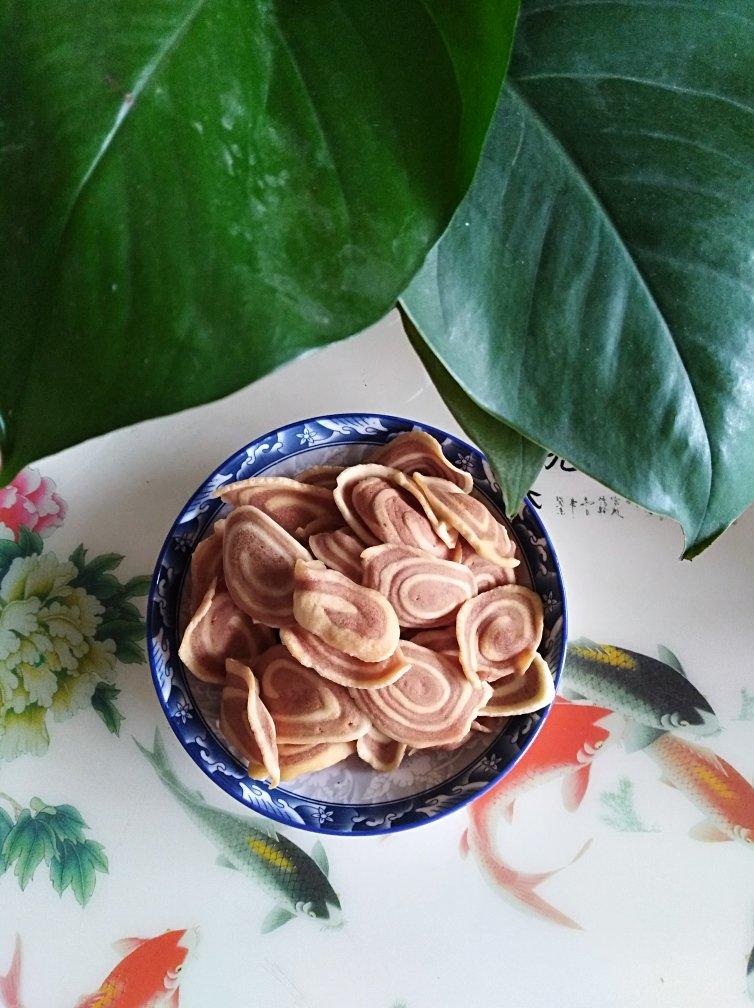 炸猫耳朵牛耳朵零食年货猪耳朵