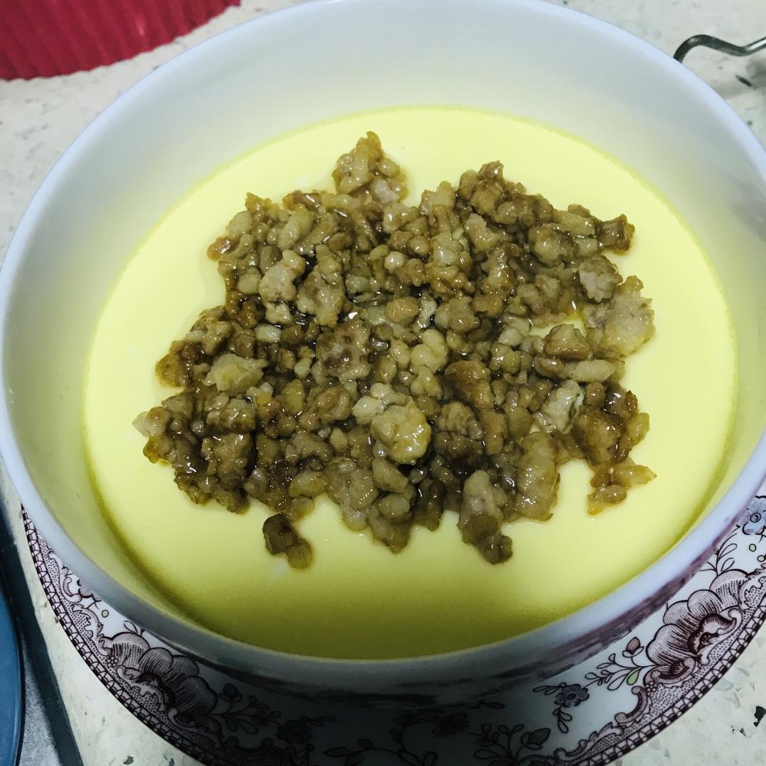 巨嫩滑肉末蒸蛋 大人小孩都爱吃