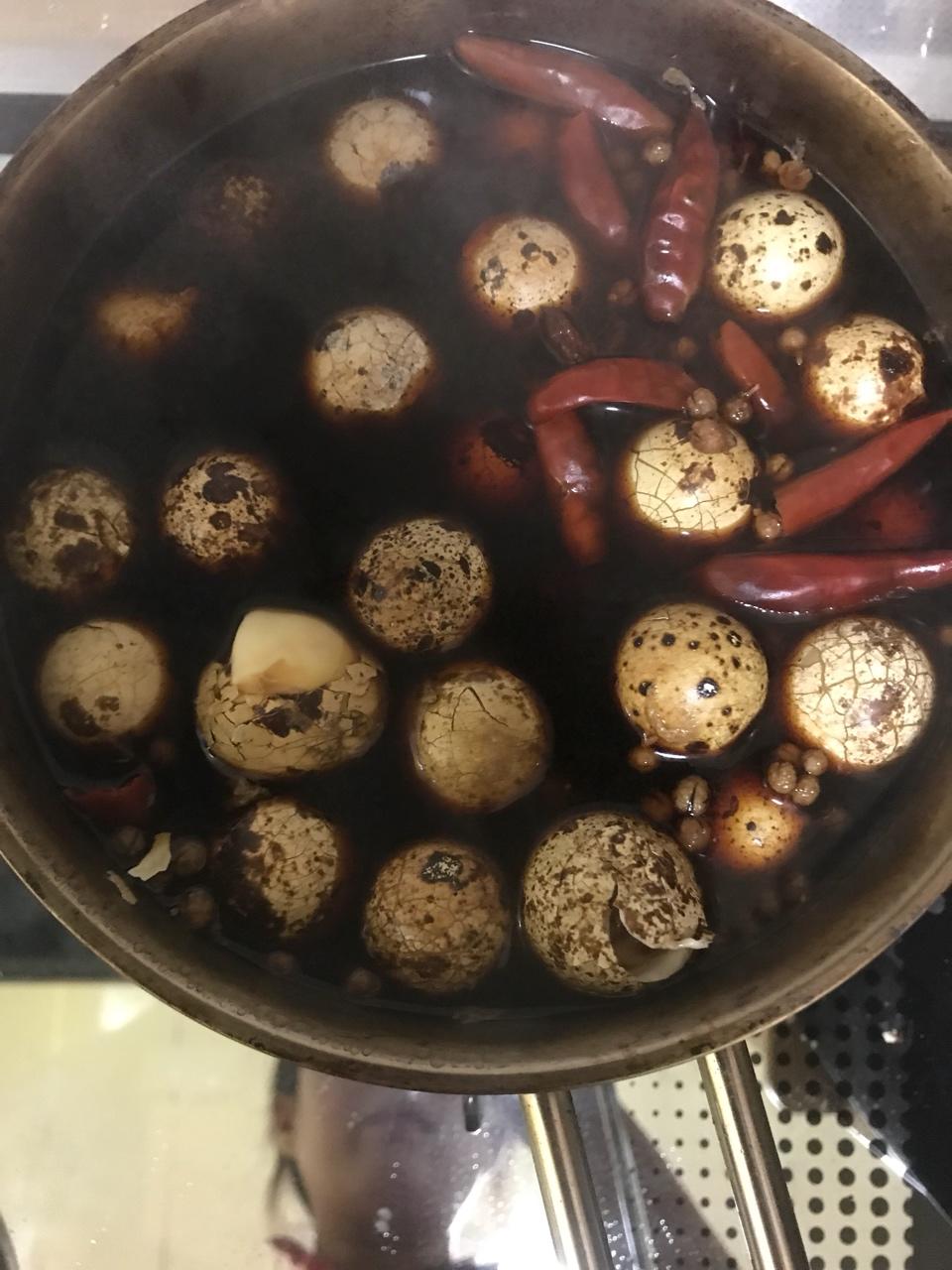 五香卤鹌鹑蛋
