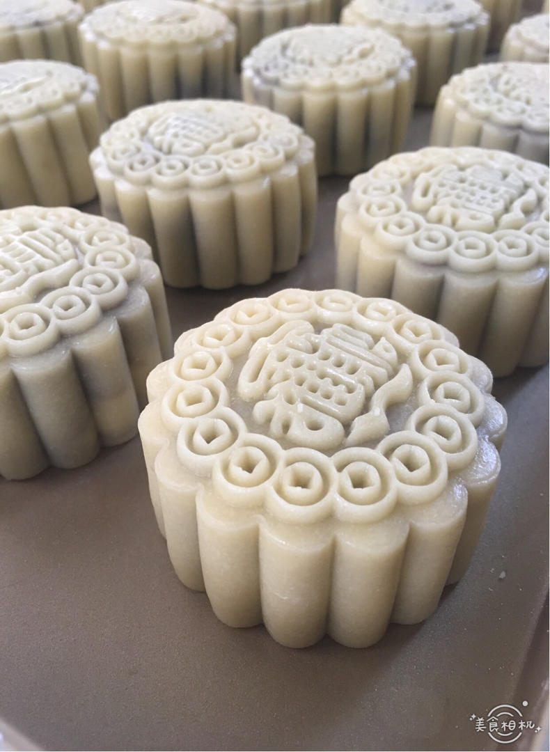 广式传统五仁月饼