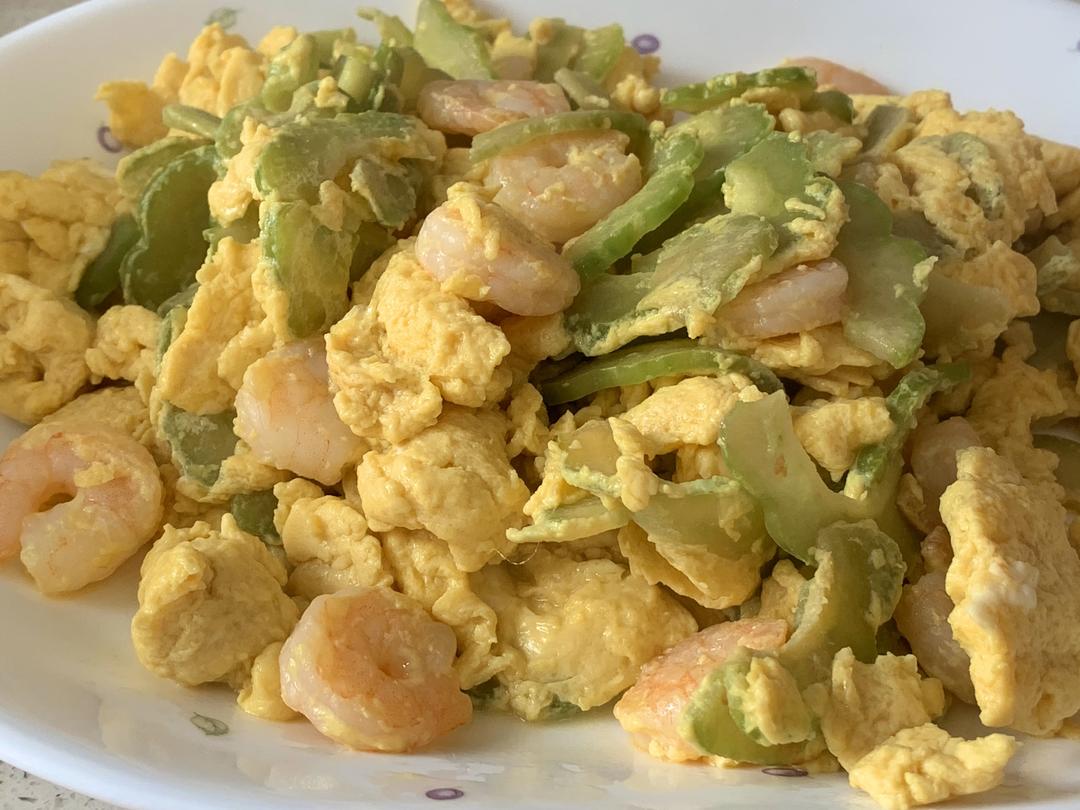 苦瓜虾仁炒蛋的做法