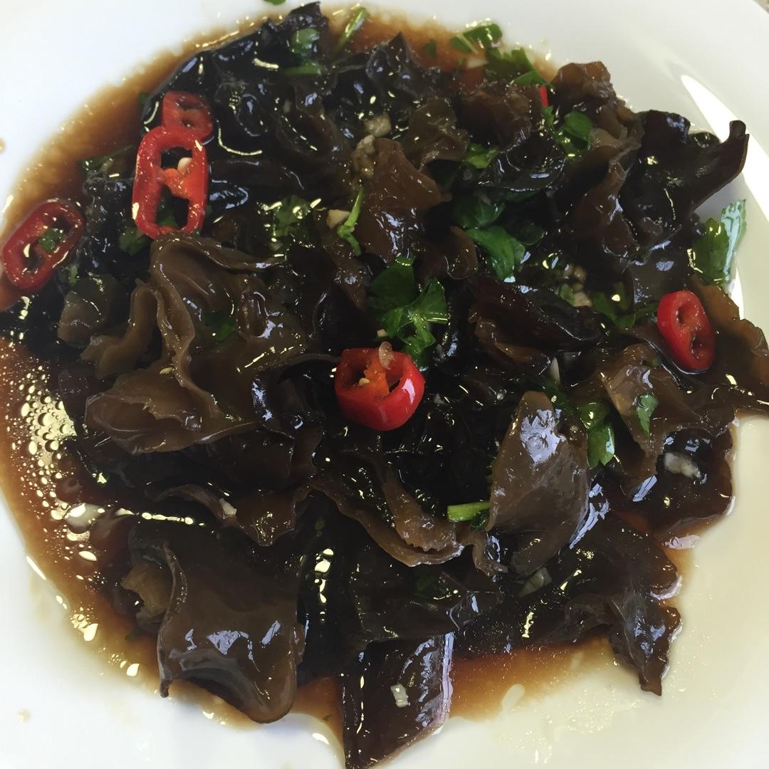 凉拌黑木耳