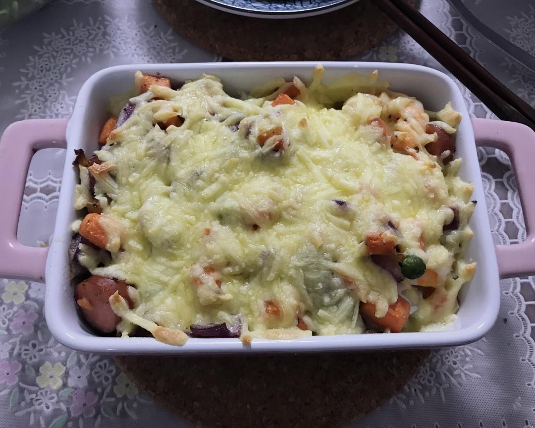 鲜虾培根芝士焗饭