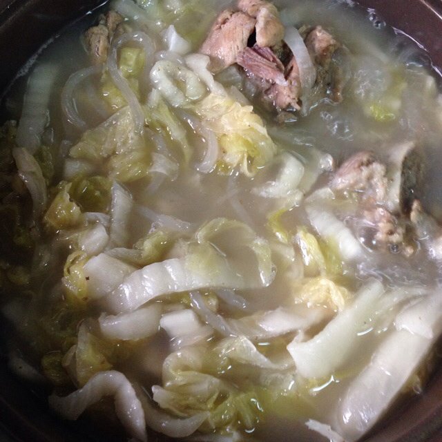 hdanny做的东北排骨酸菜汤