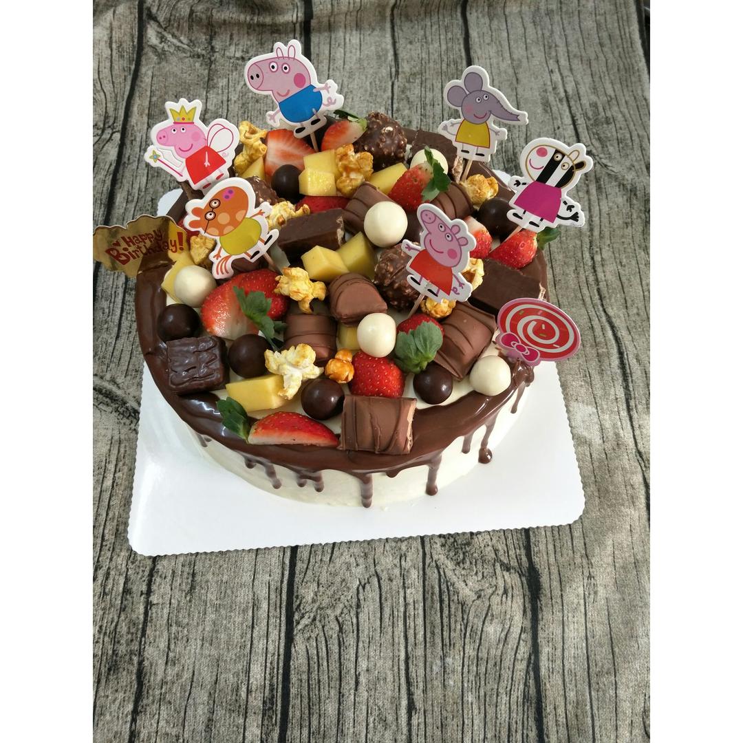 淋面蛋糕（不是最全面但尽可能做到最详细，图片不断更新，也加了很多不是淋面但很漂亮的款式供大家参考）