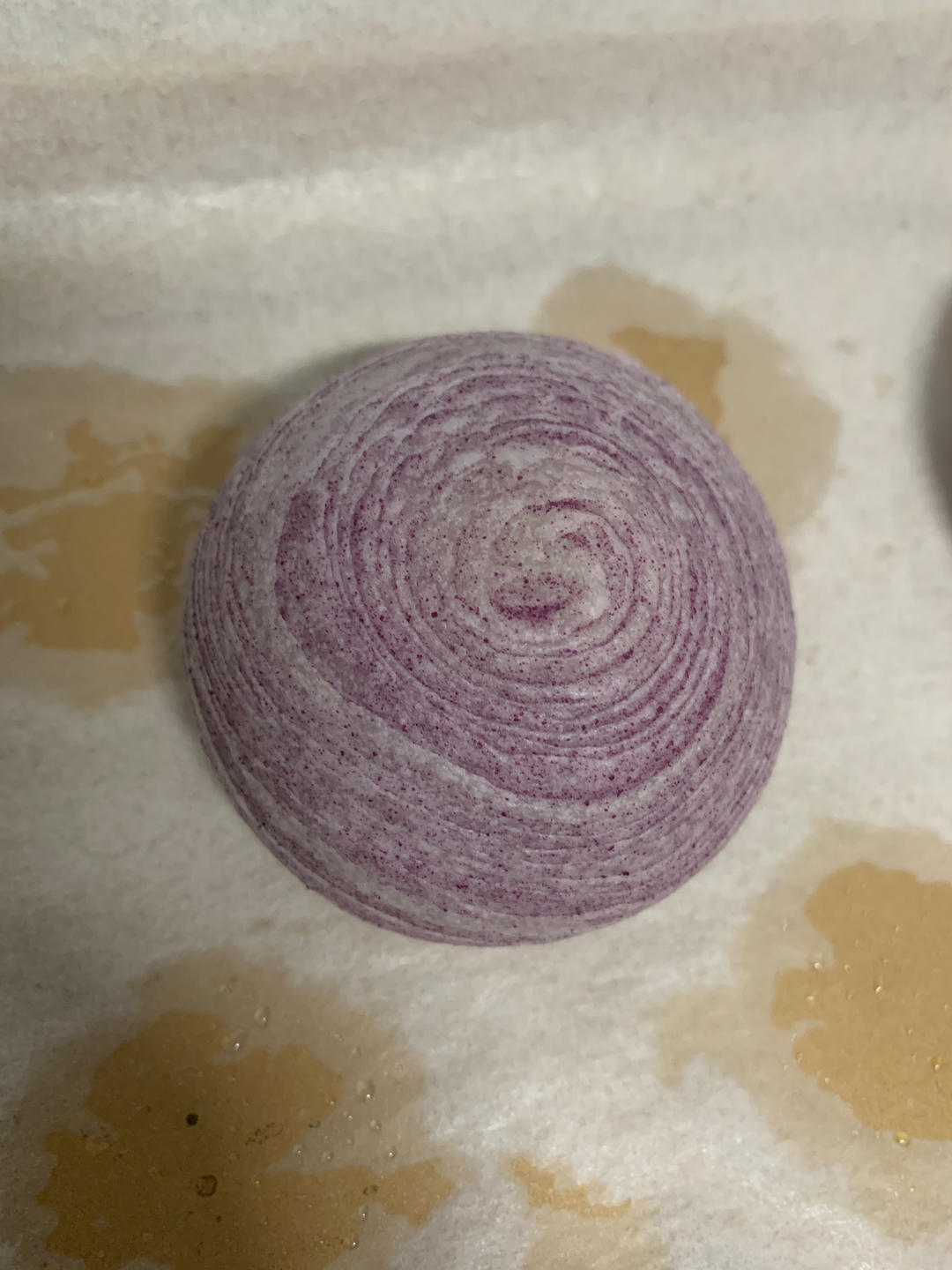 酥到掉渣的紫薯芋泥蛋黄酥