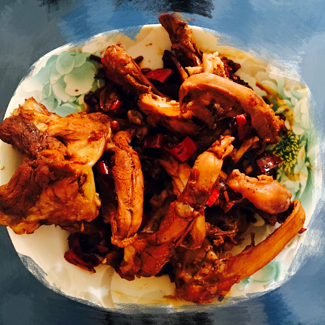 周黑鸭风味鸡翅，鸡爪（鸭脖鸭翅鸭舌锁骨均可）