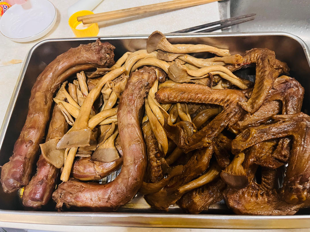 卤鸭货/卤鸭板肠/麻辣脆弹筋道