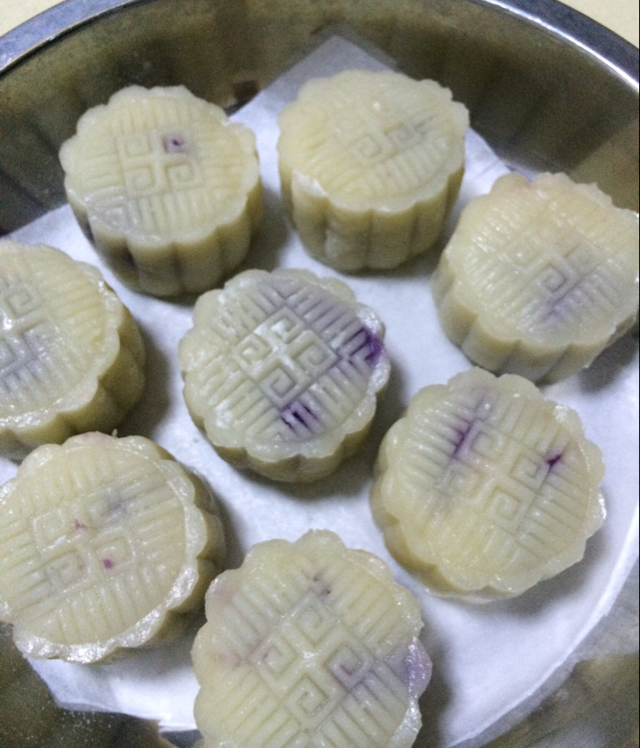 冰皮紫薯月饼