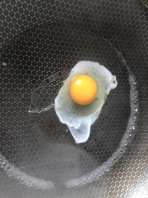 酒酿鸡蛋·养颜秘方的做法 步骤1