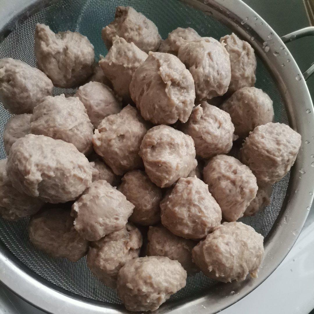 自制Q弹牛肉丸（搅拌机版）（不用手打也能上筋）