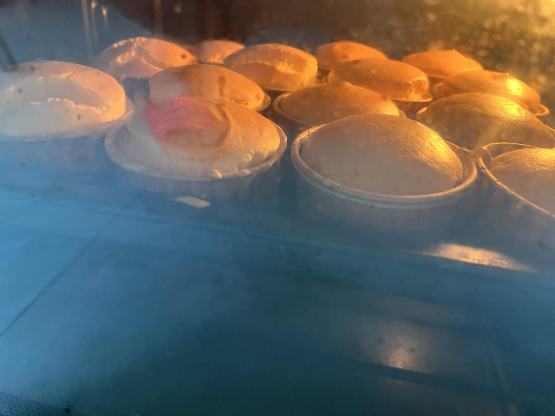 纸杯蛋糕 8寸戚风蛋糕的量