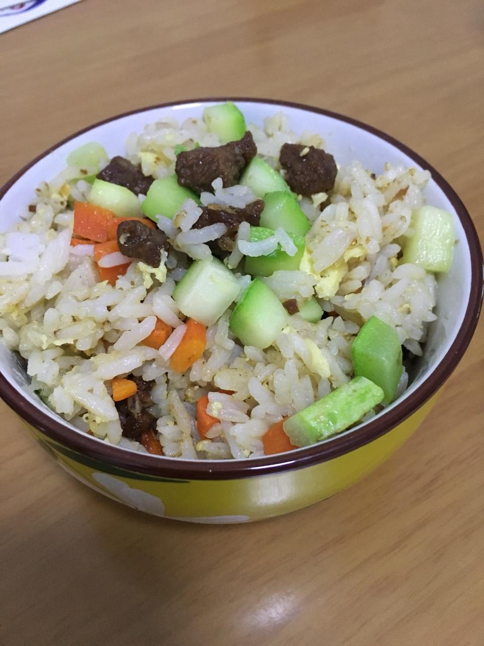 牛肉炒饭的做法