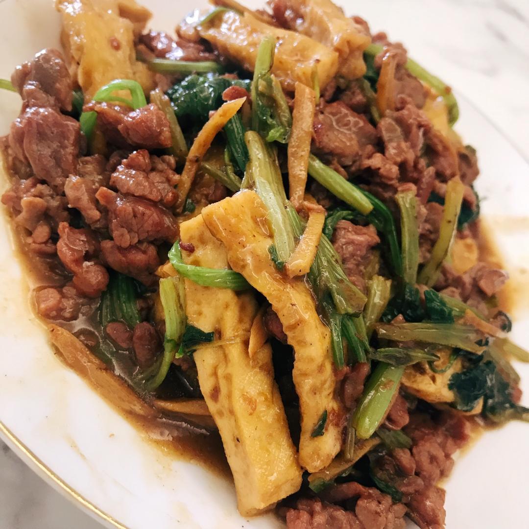 如何炒出嫩牛肉