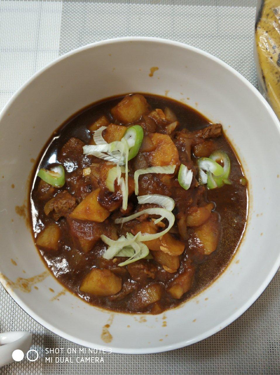 红烧牛肉土豆 （独家秘制）