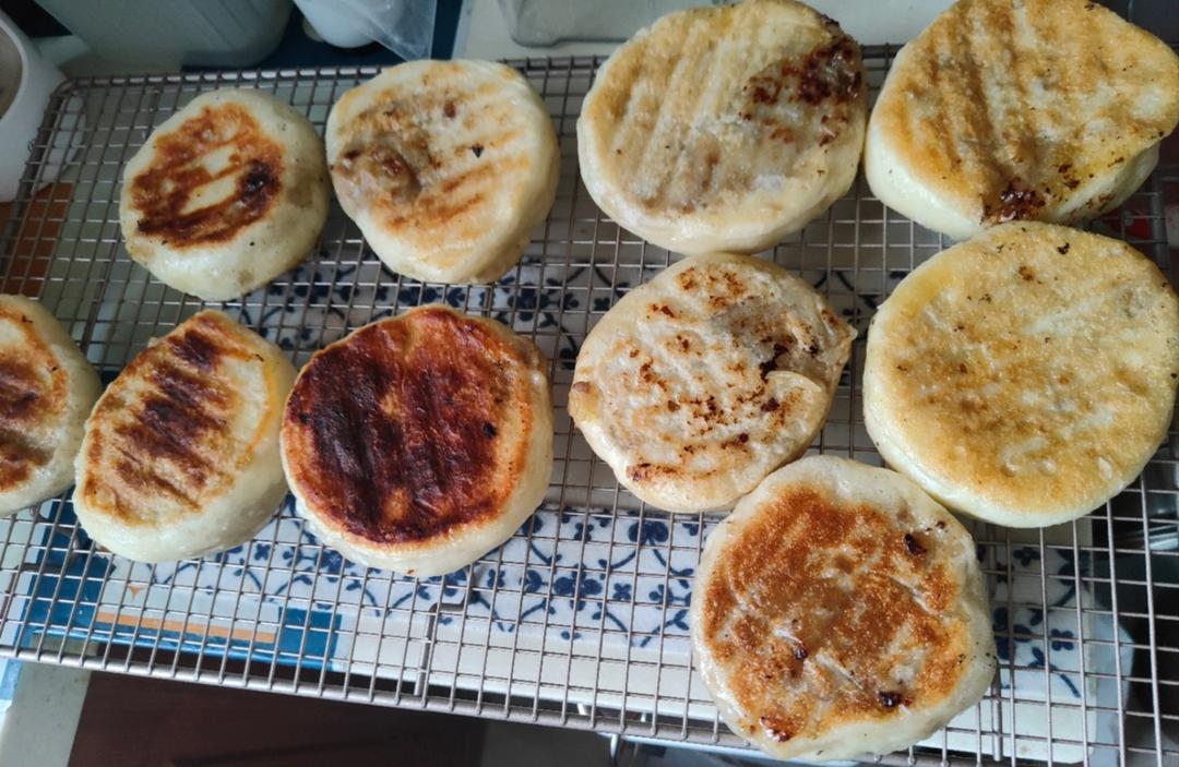 超喧软的馅饼，冷了也不会变硬，全程不用揉面