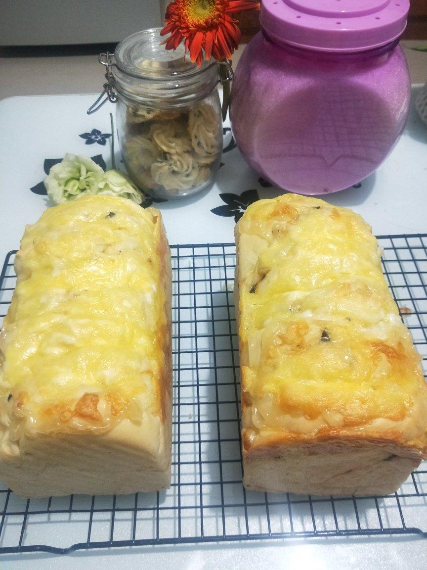 肉松马苏里拉吐司