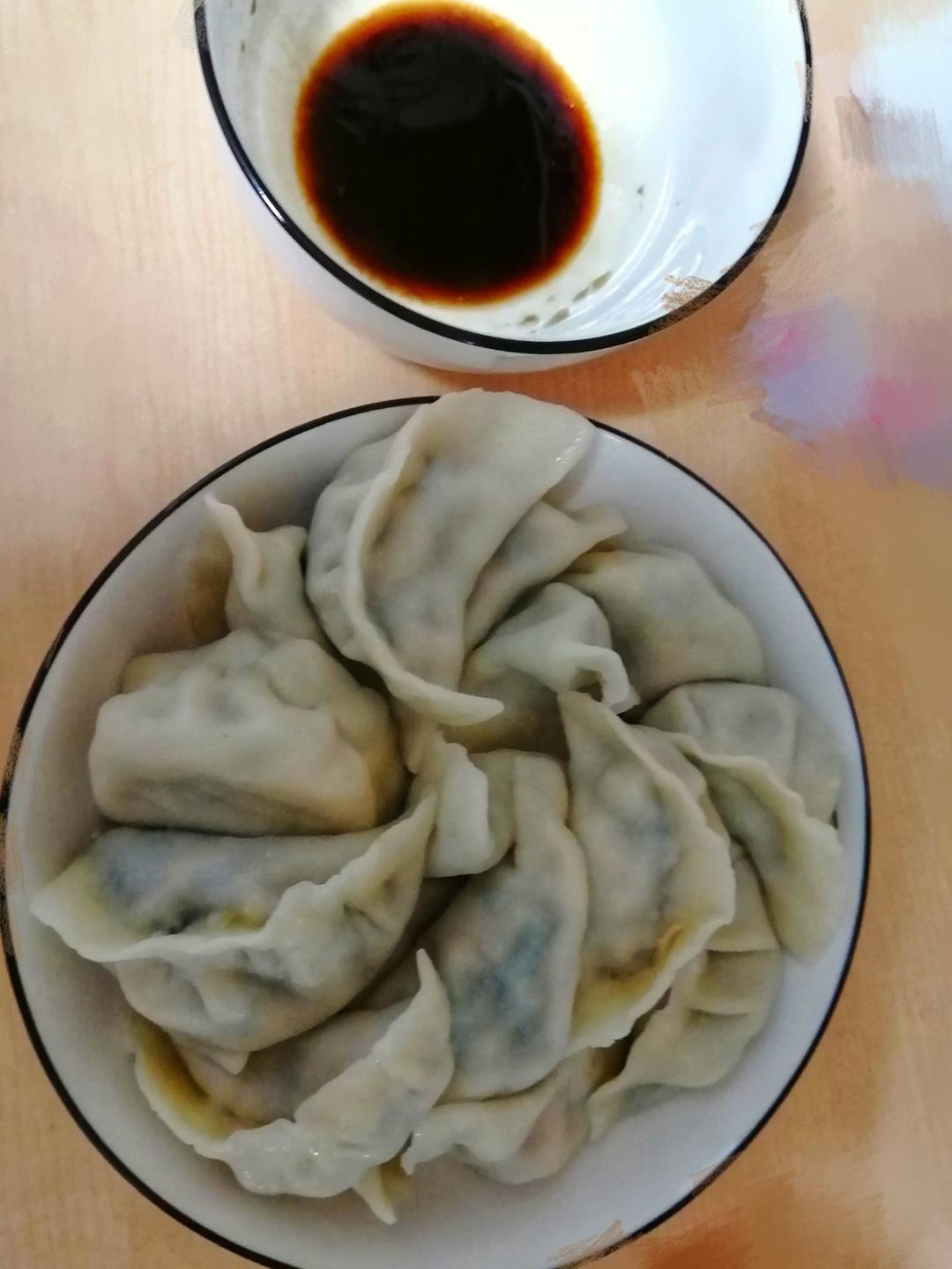 韭菜鸡蛋虾仁三鲜饺子