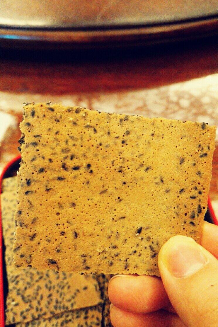 芝麻薄脆蛋白饼干
