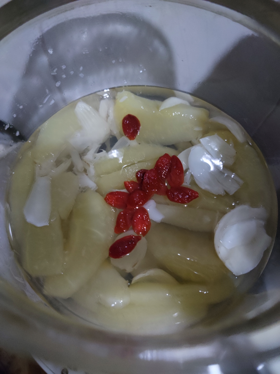 苹果百合润肺甜汤的做法 步骤7