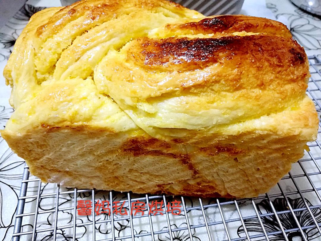 椰蓉吐司面包 Coconut Loaf