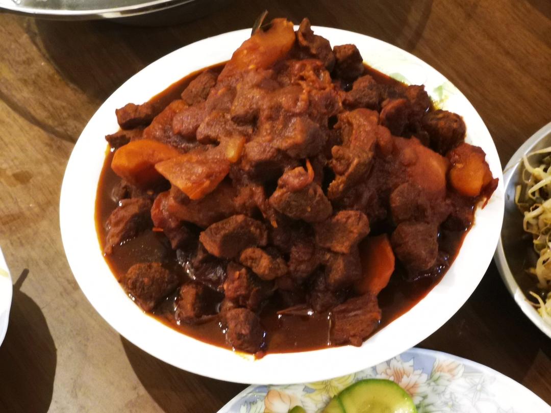 番茄土豆炖牛腩